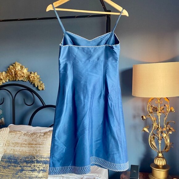 Tocca Deep Blue 100% Silk Embroidered Mini Dress - Picture 8 of 13